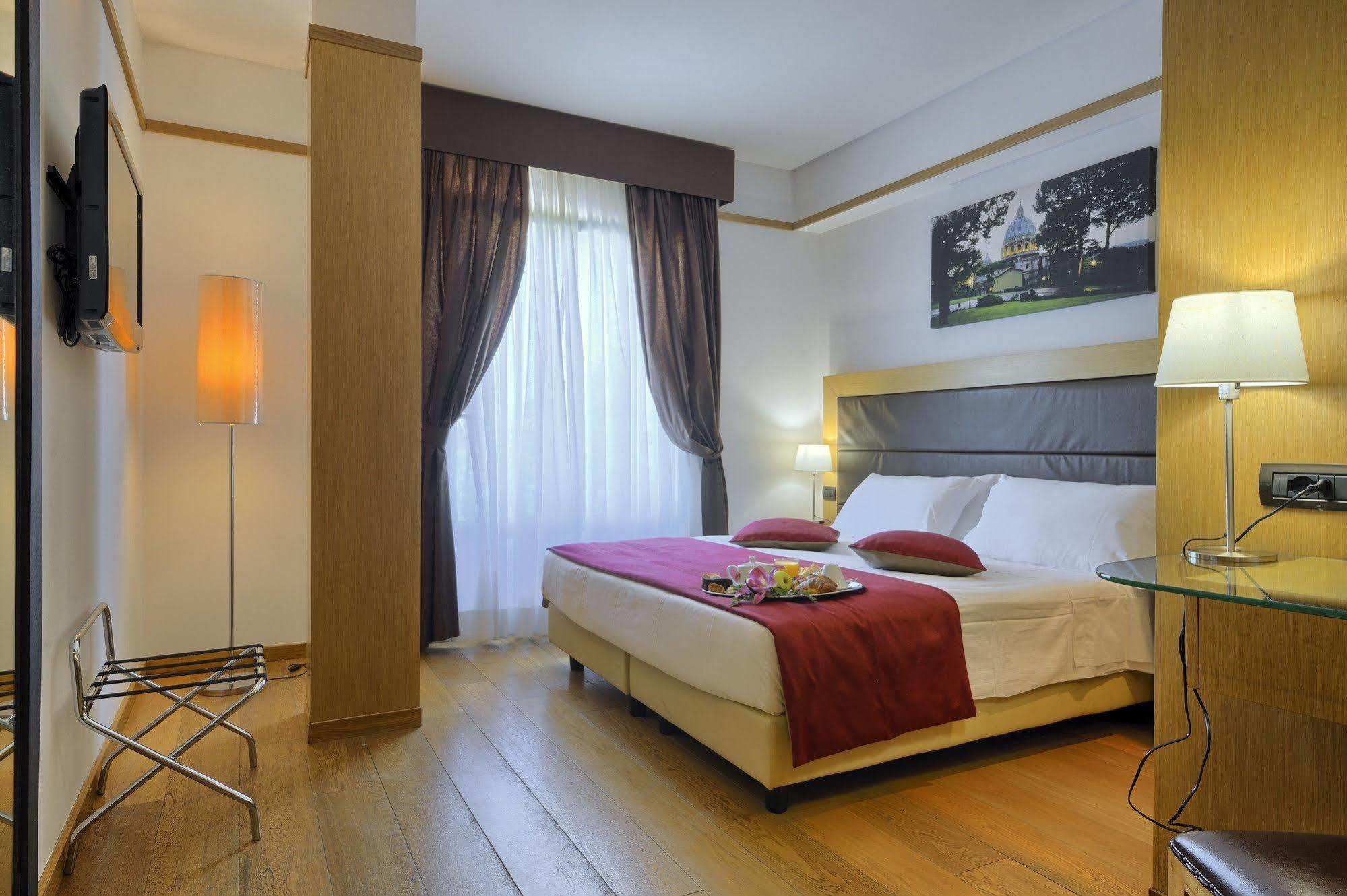 Ginevra Palace Hotel Roma Eksteriør bilde