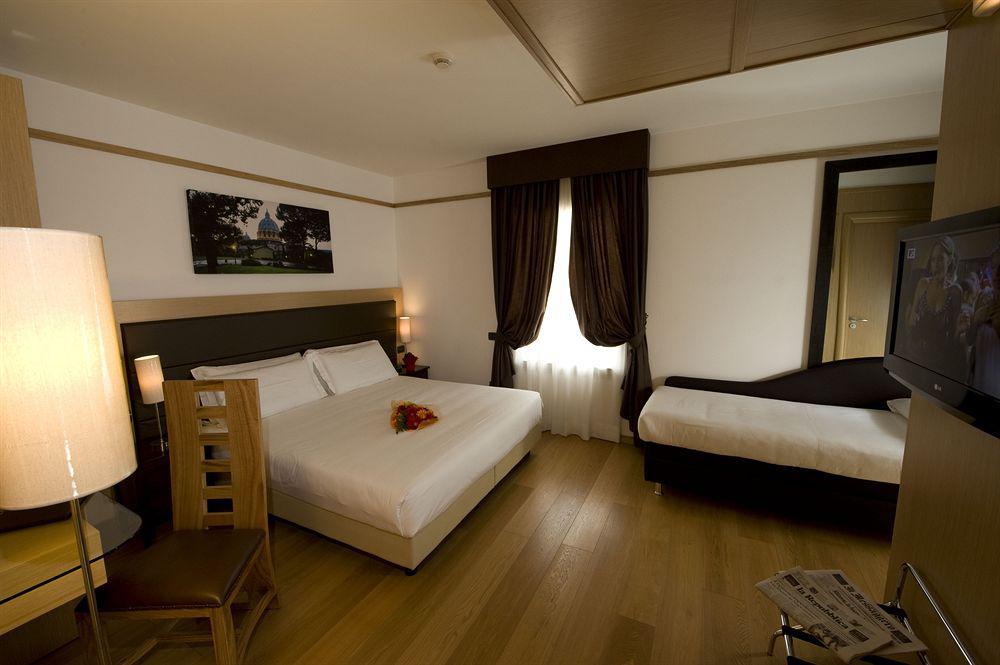 Ginevra Palace Hotel Roma Eksteriør bilde